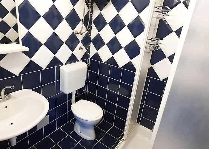 Buco * ستاريغغاد باكلينتسا