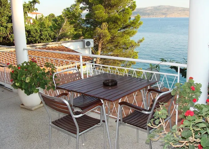 Buco Apartman Starigrad-Paklenica