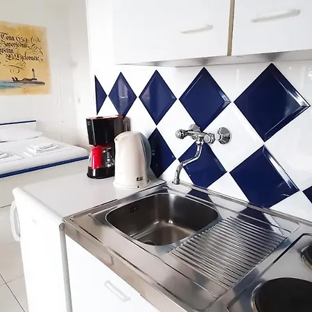 Buco Apartman Starigrad Paklenica
