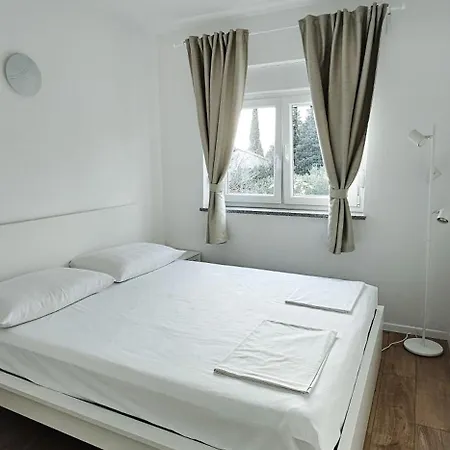 Buco Apartment *