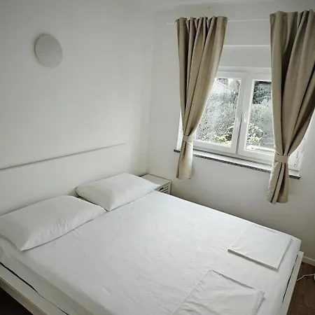 Buco Apartment Starigrad Paklenica