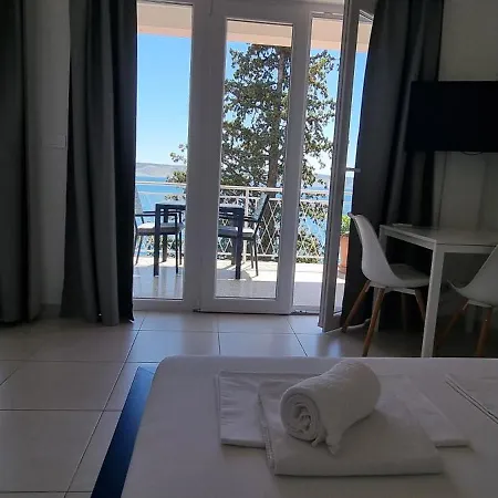 Buco Apartment *