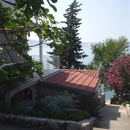 Apartment Buco