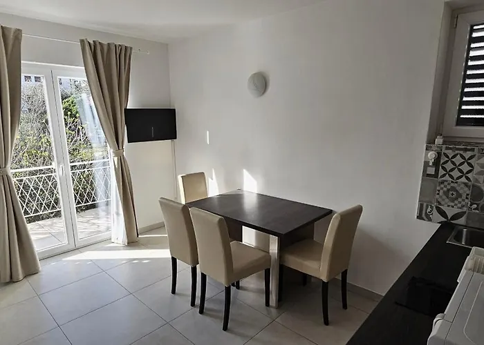 Apartamento Buco Starigrad Paklenica