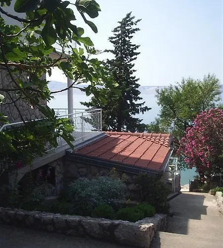 Apartment Buco